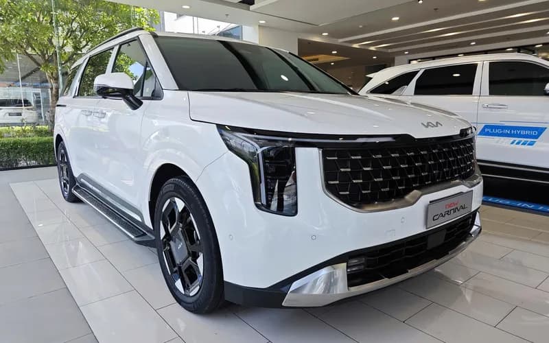 Thuê xe Kia Carnival Full 2025 tự lái Buôn Ma Thuột - 7 chỗ - 1.300 – 1.700K/ngày