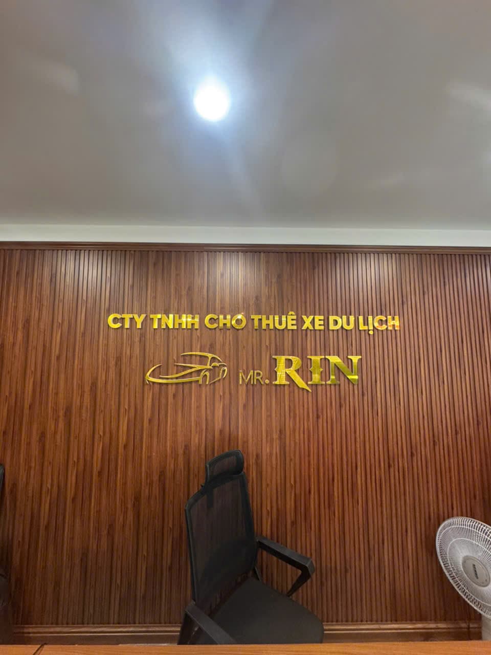 🚗 CHO THUÊ XE TỰ LÁI BMT – GIÁ TỐT, XE ĐỜI MỚI, THỦ TỤC NHANH